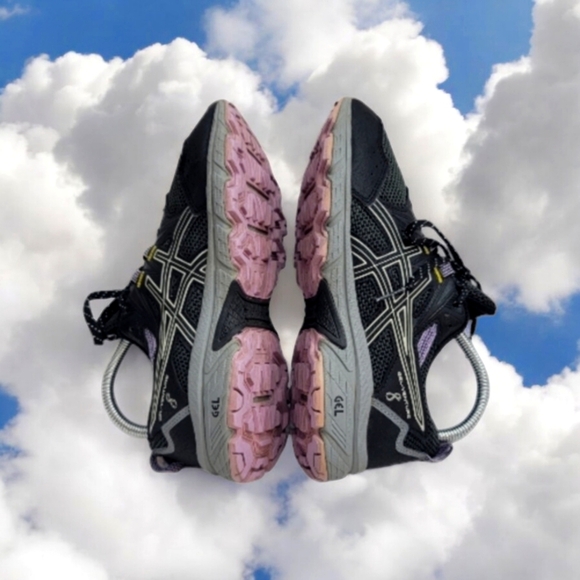 Asics Gel Venture style women's size 6.5 style 8 1012A706. Pre-owned sturdy. - Picture 9 of 10